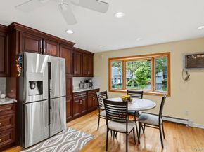 149 Princeton Street, Roslyn Heights NY 11577