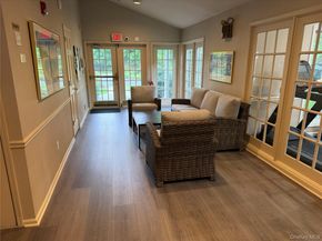 100 Clarewood Drive 2K, Hastings-on-Hudson NY 10706