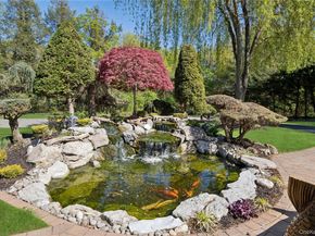 70 Laurel Court, Laurel Hollow NY 11791