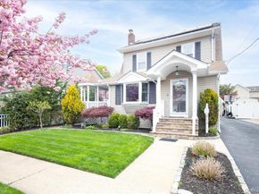 210 Frederick Avenue, Bellmore NY 11710