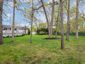 22 Abbey Drive, Commack NY 11725