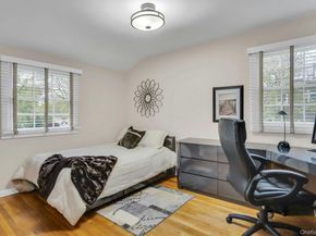 22 Abbey Drive, Commack NY 11725
