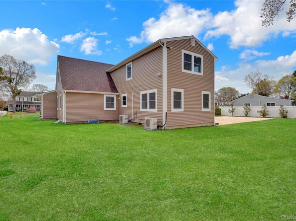 907 Pearl Street, Bohemia NY 11716