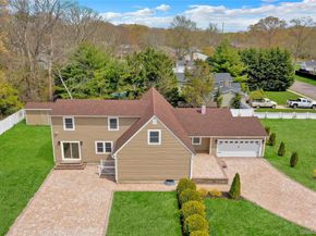 907 Pearl Street, Bohemia NY 11716