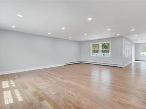 907 Pearl Street, Bohemia NY 11716