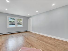 907 Pearl Street, Bohemia NY 11716