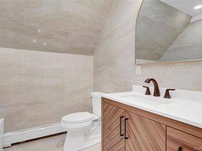 907 Pearl Street, Bohemia NY 11716