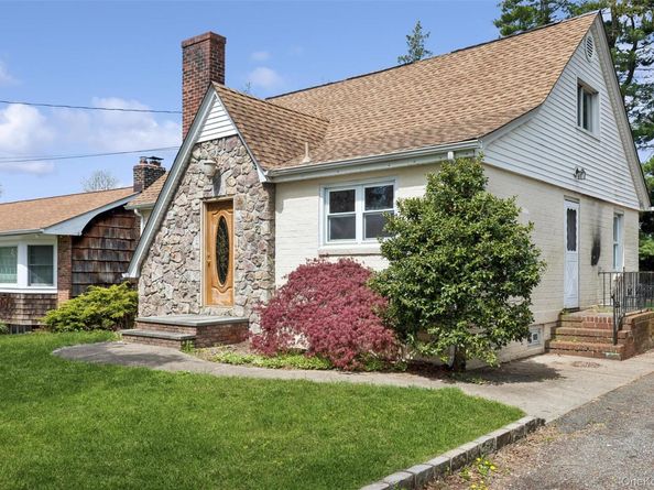 107 E 25th Street, Huntington Station NY 11746