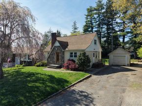 107 E 25th Street, Huntington Station NY 11746