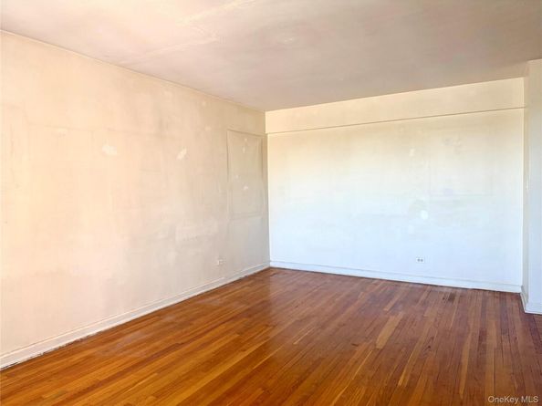 9002 63RD Drive 5C, Rego Park NY 11374