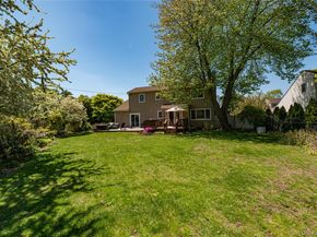 20 Evon Drive, Syosset NY 11791