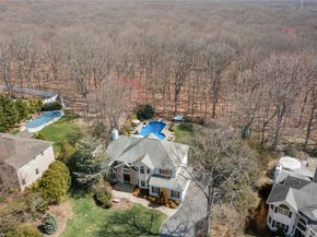 24 Ramsey Court, East Setauket NY 11733