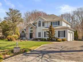 24 Ramsey Court, East Setauket NY 11733