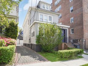 320 E 235th Street, Bronx NY 10470