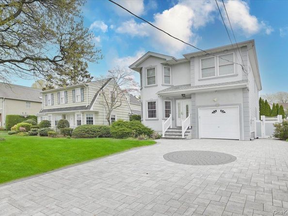26 Maeder Avenue, Merrick NY 11566