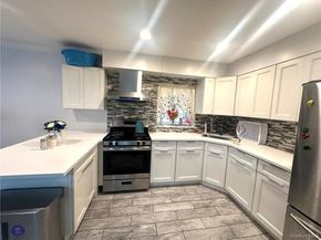 15 Bay 20th Street, Brooklyn NY 11214