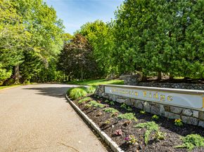 404 Mountain Ridge Drive, Mount Sinai NY 11766