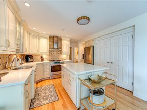 404 Mountain Ridge Drive, Mount Sinai NY 11766