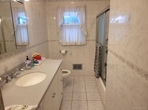 9720 158th Avenue, Howard Beach NY 11414