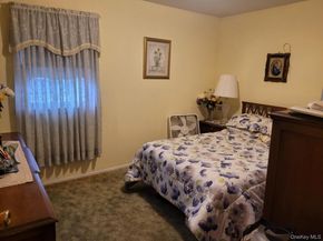 9720 158th Avenue, Howard Beach NY 11414