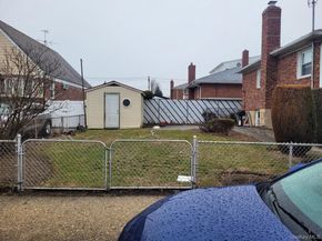 9720 158th Avenue, Howard Beach NY 11414