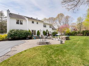 9 Framingham Lane, Shoreham NY 11786