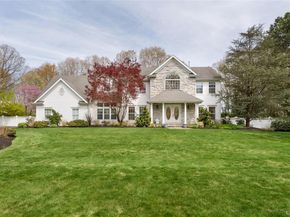 9 Framingham Lane, Shoreham NY 11786
