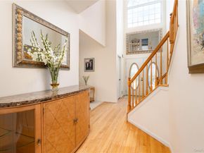 9 Framingham Lane, Shoreham NY 11786