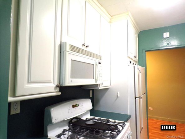 2265 Gerritsen Avenue 1R, Brooklyn NY 11229