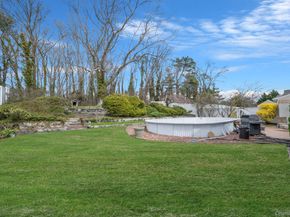 51 Wexford Drive, Oakdale NY 11769