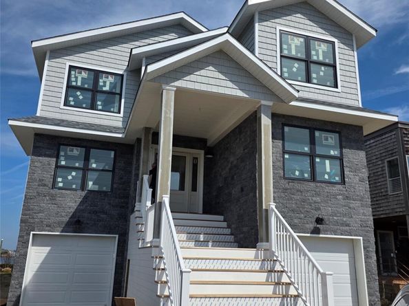 3505 Bay Front Drive, Baldwin NY 11510