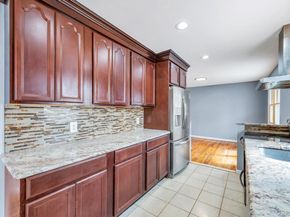 10 Winnetica Lane, East Islip NY 11730