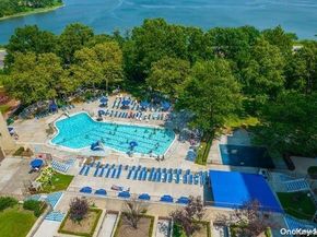 18-15 215th Street 15F, Bayside NY 11360