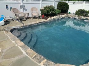 60 S Crescent Drive, Farmingdale NY 11735
