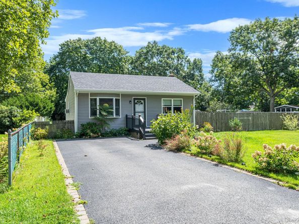 12 Allanwood Drive, Shirley NY 11967