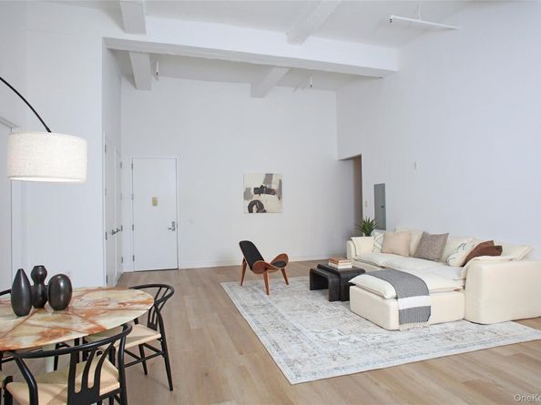 25 Leroy Place 415, New Rochelle NY 10805