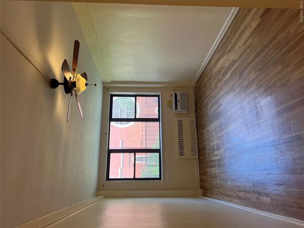 220 E 87th Street 4D, New York (Manhattan) NY 10128