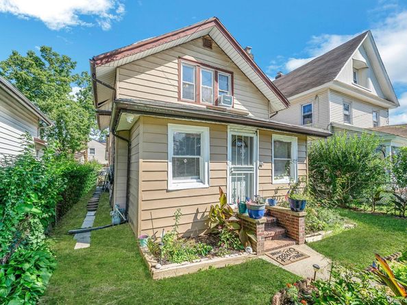 173 E Seaman Avenue, Freeport NY 11520