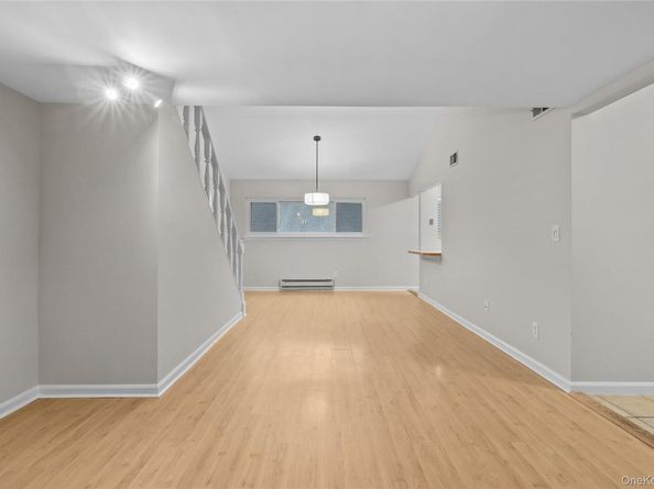 208 Harris Road HB3, Bedford Hills NY 10507