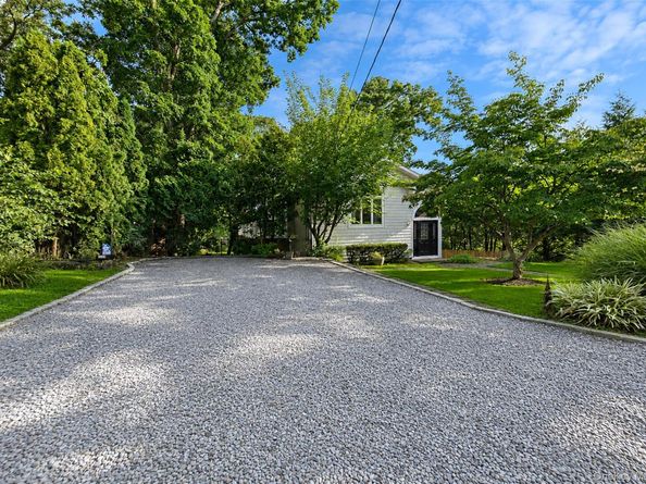 94 Newton Boulevard, Ronkonkoma NY 11779