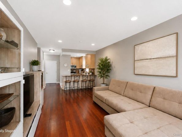 2388 Ocean Avenue 11, Brooklyn NY 11229