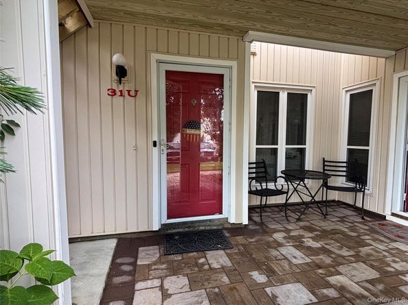 31 Anchor Street U, Freeport NY 11520