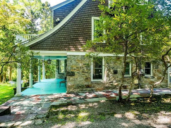 344 Sprain Road, Scarsdale NY 10583