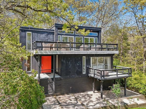 15 Elm Lane, Montauk NY 11954