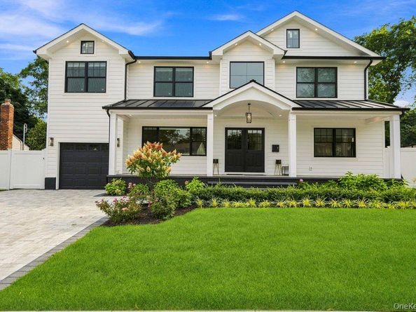 8 Allison Drive, Old Bethpage NY 11804