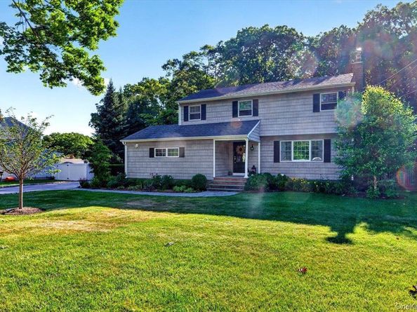 57 Hillside Avenue, Saint James NY 11780