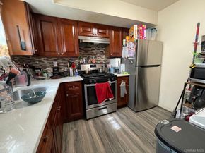 240-04 68th Avenue 31, Douglaston NY 11362