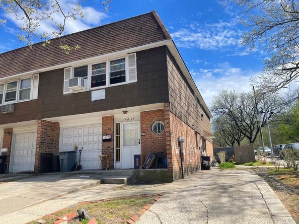 240-04 68th Avenue 31, Douglaston NY 11362