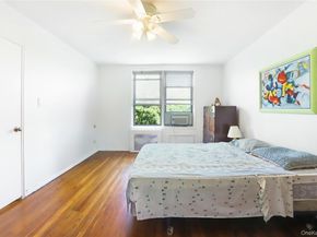 488 Ocean Parkway 3B, Brooklyn NY 11218