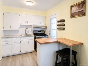 184 E Chester Street, Valley Stream NY 11580